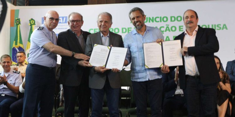ITA no Ceará: acordo de cooperação técnica assinado prevê Instituto de Ciência e Tecnologia no Campus
