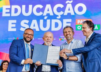 Lula anunciou investimentos para as instituições federais de educação do Ceará, em evento no Palácio da Abolição, nesta quinta-feira (20) (Foto: Ricardo Stuckert/PR)