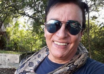 Cantor Nahim, sucesso dos anos 1980, é encontrado morto em casa aos 71 anos