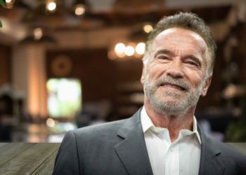 Criminosos se passam por Arnold Schwarzenegger e idosa perde mais de R$ 200 mil em golpe