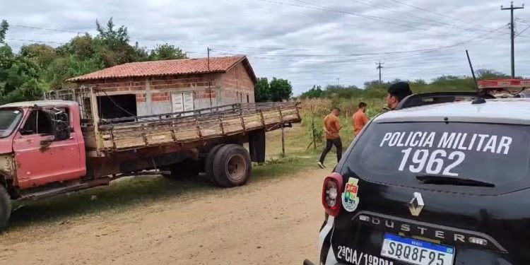 Chacina em Limoeiro do Norte deixa quatro pessoas mortas e uma ferida
