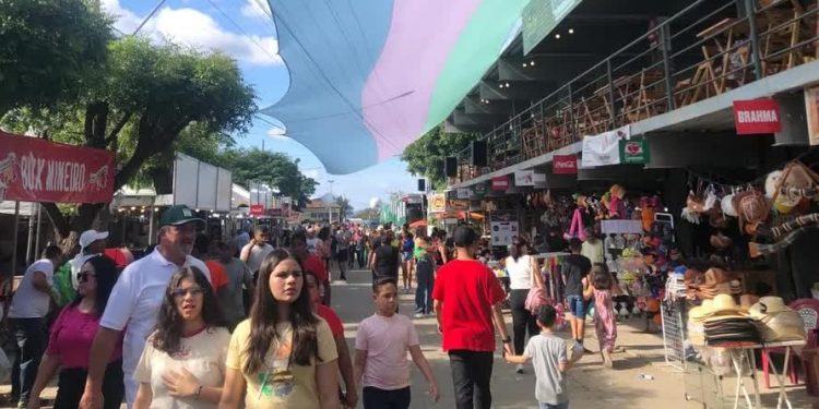 É vento! – Por J. Flávio Vieira