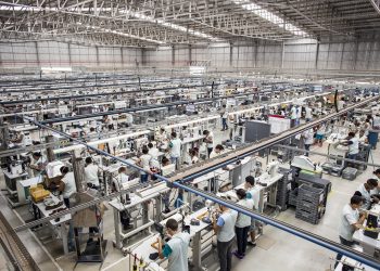 No acumulado de janeiro a julho deste ano o Ceará obteve um saldo de 6.710 empregos na indústria, se mantendo na segunda posição entre as regiões Norte e Nordeste (Foto: Divulgação/SDE)