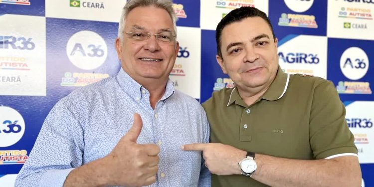 Pré-candidato Marcio Bilhar e presidente estadual do Agir discutem estratégias para convenção no Crato