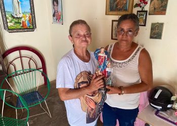 A solidariedade e a honestidade marcam o início da amizade entre duas mulheres de Juazeiro do Norte (Foto: Ednardo Alves/TVM)