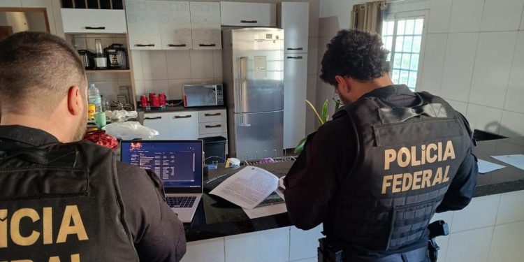 Polícia Federal deflagra operação internacional contra crimes cibernéticos em Juazeiro do Norte