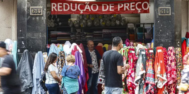 PIB do Brasil cresce 1,4% no 2º trimestre e avança 3,3% em um ano
