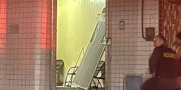 Homem é preso após matar ex-sogra a facadas e marteladas em Crateús