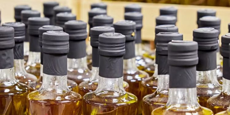 Ministério da Agricultura proíbe a venda de 12 marcas de azeite de oliva; veja lista