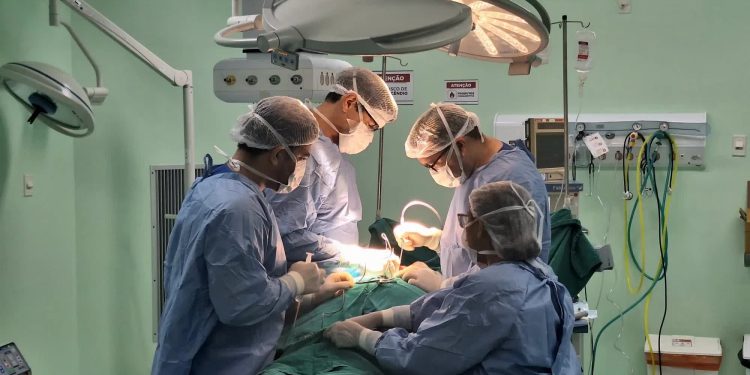 Hospital Regional do Cariri amplia serviços de neurocirurgia de alta complexidade