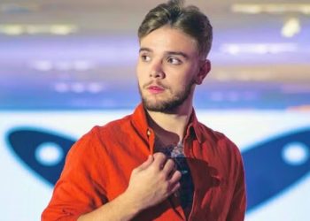 João Pedro Sousa de Oliveira Filho, de 23 anos, foi atacado por dois homens em uma moto quando estava indo para casa depois de um jogo de futebol amador (Foto: Arquivo pessoal)