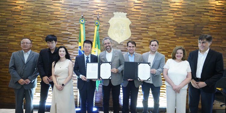 Ceará firma parceria com gigante chinesa para expandir energia renovável e hidrogênio verde