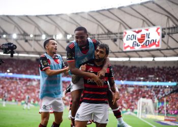 Copa do Brasil: Flamengo faz 3 a 1 no Atlético-MG em 1º jogo da final