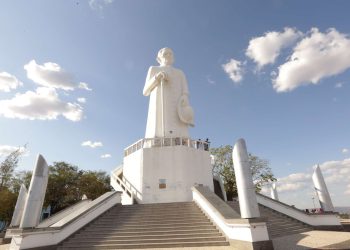 90% de ocupação hoteleira: Romaria de Finados leva 350 mil fiéis a Juazeiro do Norte