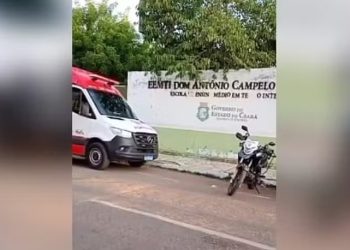 O estudante foi socorrido e não teve gravidade no ferimento (Foto: Reprodução)