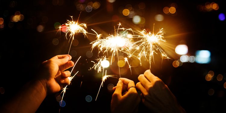 A todos um ano novo iluminado – Por Fabiano Brito