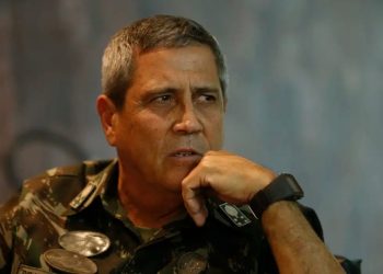 O General Walter Braga Netto foi preso neste sábado (14), pela Polícia Federal (Foto: Fernando Frazão/Agência Brasil)