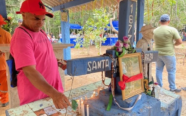 Romaria da Devoção à Santa Cruz da Baixa Rasa celebra 110 anos de fé e tradição no Crato
