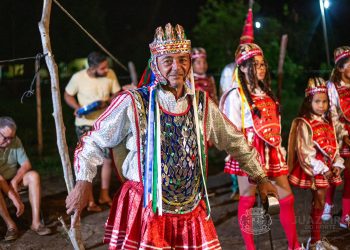 Grande cortejo de grupos de tradição celebra a cultura do Cariri neste domingo no Crato