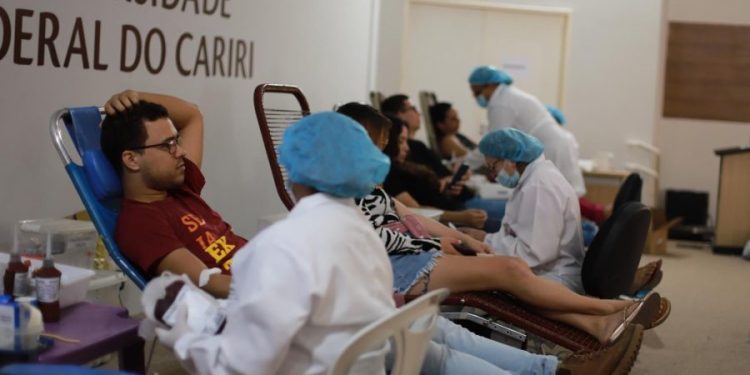 UFCA promove campanha de doação de sangue em parceria com o Hemoce