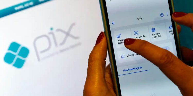 Boletos agora podem ser pagos via Pix; Banco Central moderniza sistema