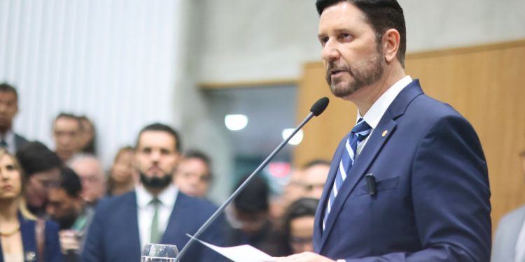 Romeu Aldigueri toma posse como presidente da Assembleia Legislativa do Ceará
