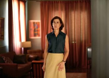 Fernanda Torres em cena de 'Ainda estou aqui' (Foto: Reprodução)