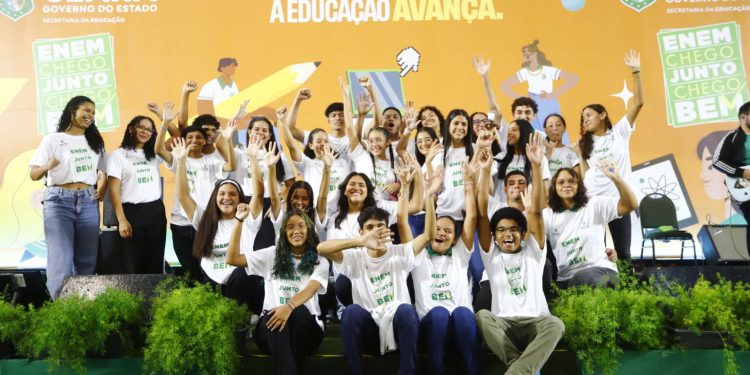 Mais de 24 mil alunos da rede pública do Ceará foram aprovados no ensino superior em 2024