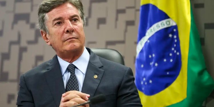 Fernando Collor é preso em Maceió após condenação por corrupção e lavagem de dinheiro