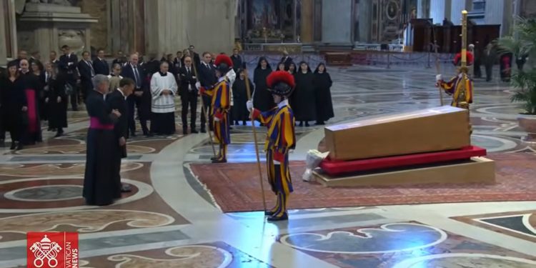 Papa Francisco é sepultado na Basílica de Santa Maria Maggiore, em Roma