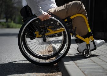 Justiça determina que Município do Crato retome serviços de reabilitação para pessoas com deficiência