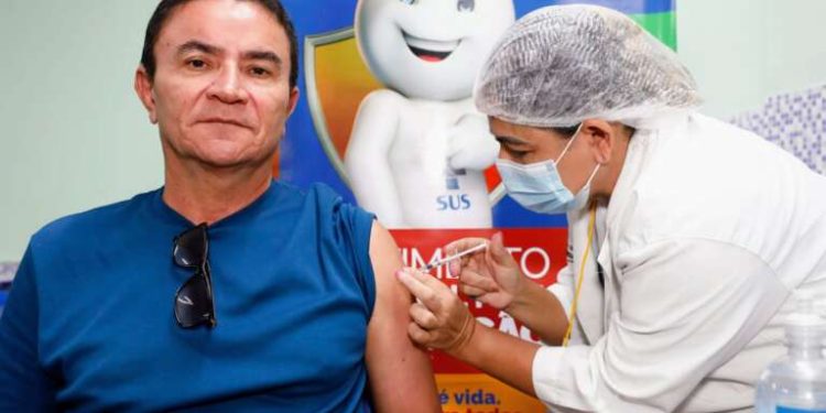 💉 Ceará realiza Dia D de Vacinação contra a Gripe com foco em ampliar cobertura e proteger grupos prioritários
