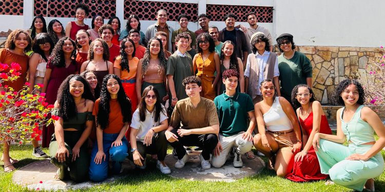 Estudantes apresentam “Tributo a Djavan” nesta terça-feira em Crato