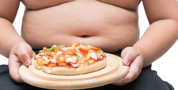 CFM autoriza cirurgia bariátrica a partir dos 14 anos em casos de obesidade grave