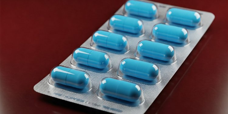 Uso indiscriminado de remédios para disfunção erétil pode trazer sérios riscos à saúde
