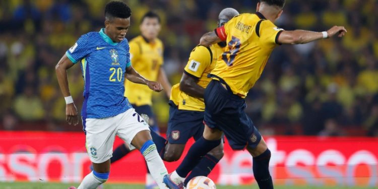 Brasil joga mal e fica no 0 a 0 com o Equador na estreia de Ancelotti