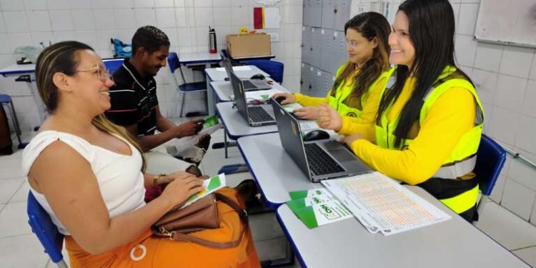 Detran-CE atinge 100 municípios atendidos pelo programa CNH Popular em 2025