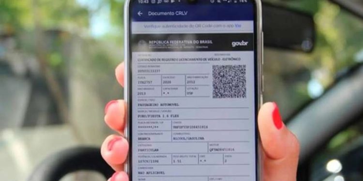 Transferência de veículos poderá ser feita totalmente online com nova lei aprovada na Câmara