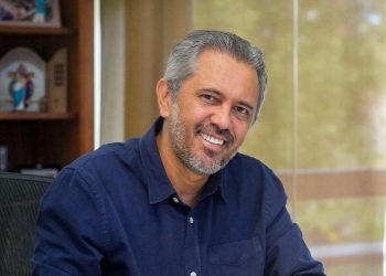 Elmano convoca mais 23 aprovados no concurso da Seplag (Foto: Carlos Gibaja/Governo do Ceará)