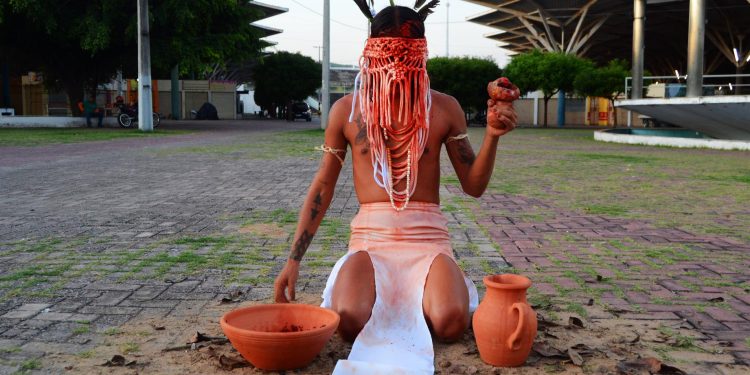 Exposição “Terra Kariri – registros performáticos” estreia nesta quinta (5) no Crato com performance ao vivo