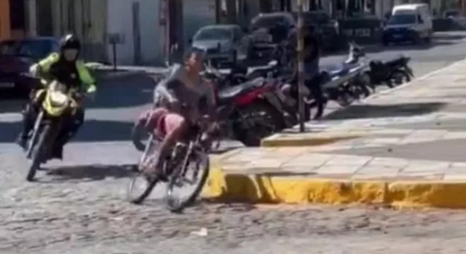 Perseguição em Barbalha termina com abordagem a condutor de bicicleta motorizada