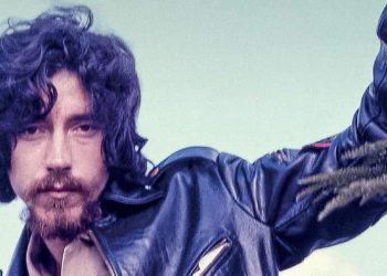 Raul Seixas 80 anos: Maluco Beleza atravessa gerações com temas da juventude