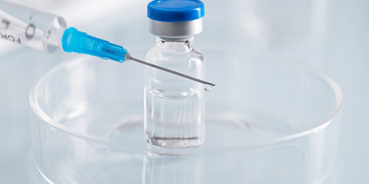 EUA aprovam novo tratamento injetável para prevenção do HIV com aplicação semestral