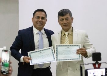Justiça Eleitoral cassou os mandatos do prefeito de Iguatu, Carlos Roberto Costa Filho, e do vice-prefeito, Antônio Ferreira de Costa Souza (Foto: Reprodução)
