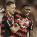 Flamengo vence Atlético-MG no Maracanã e assume liderança isolada do Brasileirão