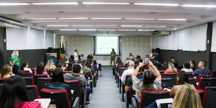 Governo do Ceará amplia oportunidades para juventude com projeto Primeiro Passo