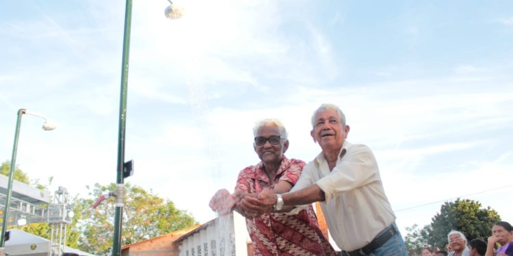 Governo do Ceará amplia abastecimento de água e beneficia mais de 2,7 mil famílias em comunidades rurais