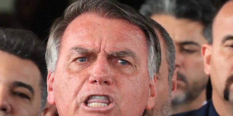 STF marca julgamento de Bolsonaro e mais sete por tentativa de golpe de Estado