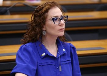 Deputada licenciada sacou uma arma de fogo e perseguiu jornalista (Foto: Vinicius Loures/Câmara dos Deputados)