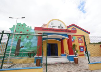 Governador Elmano de Freitas inaugura CEIs, Areninha e anuncia restauração da CE-388 no Cariri